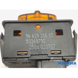 Citroen - C4 Grand Picasso - Switch (miscellaneous)