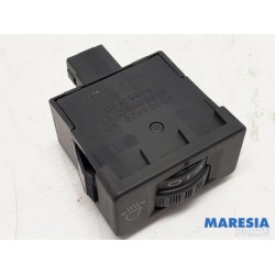 Citroen - C4 Grand Picasso - AIH headlight switch
