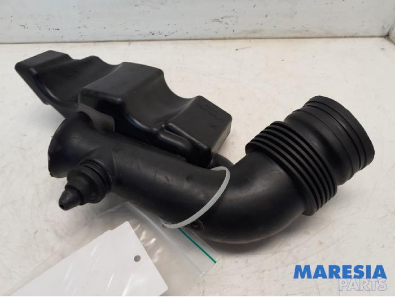 Fiat - 500 - Air intake hose