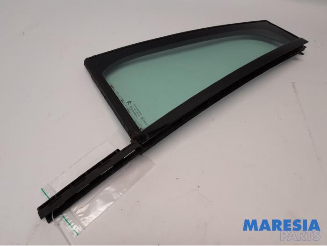 Citroen - C4 Grand Picasso - Rear quarter light, left right