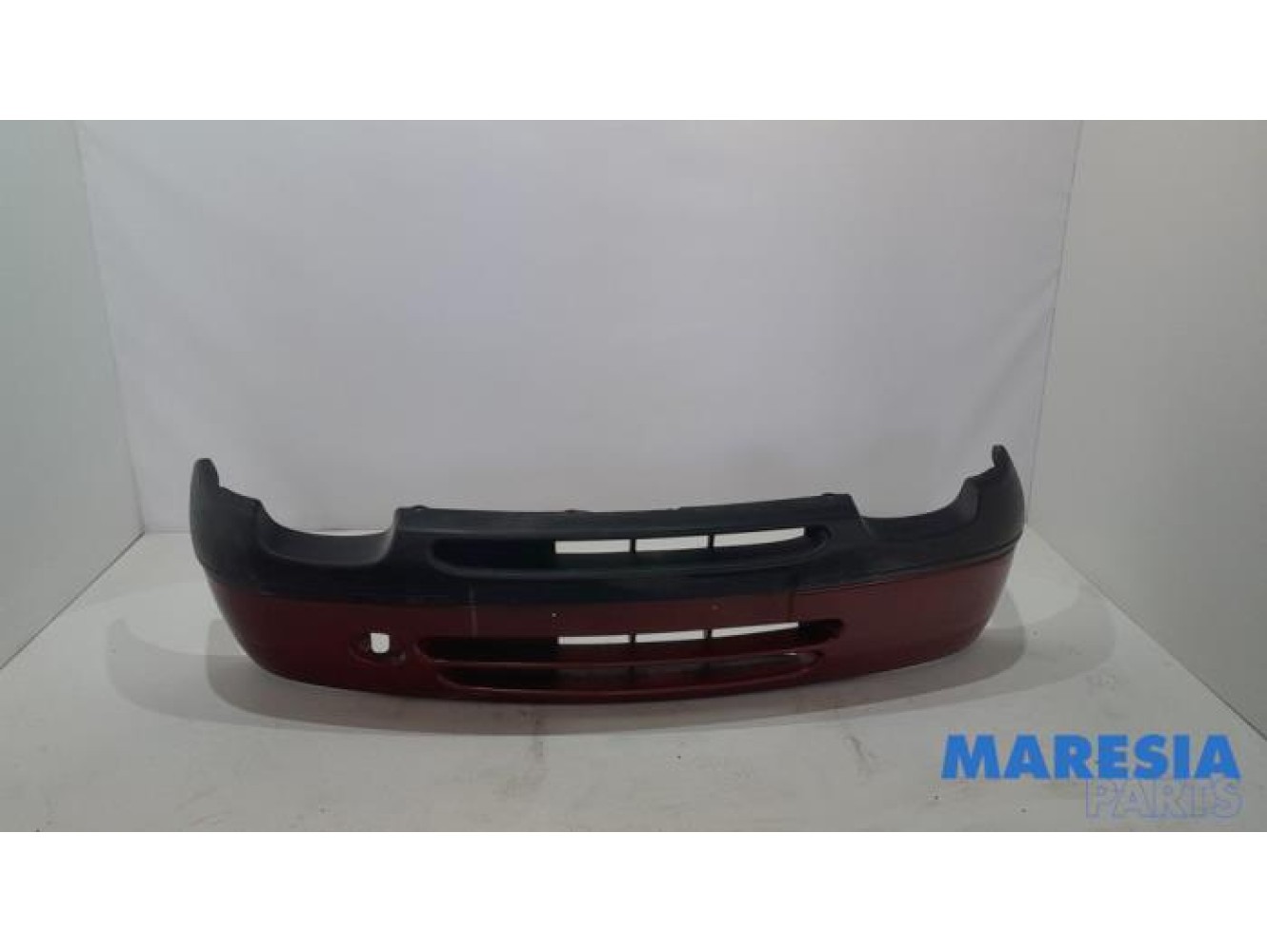 Renault - Twingo - Front bumper