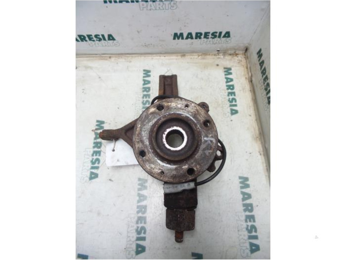 Peugeot - 307 - Knuckle, front right