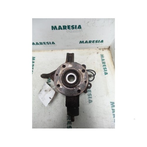 Peugeot - 307 - Knuckle, front right