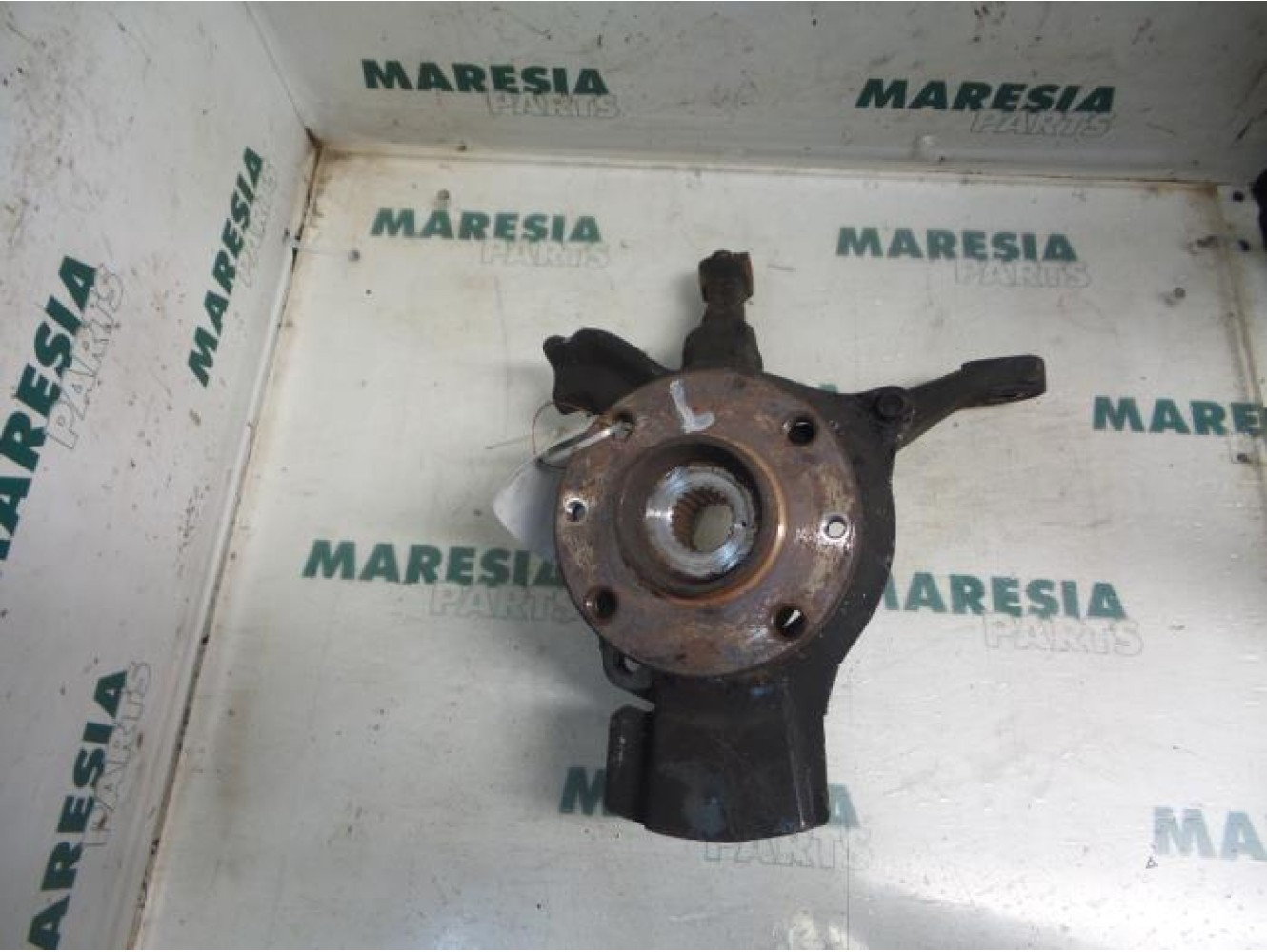 Fiat - Cinquecento - Knuckle, front left