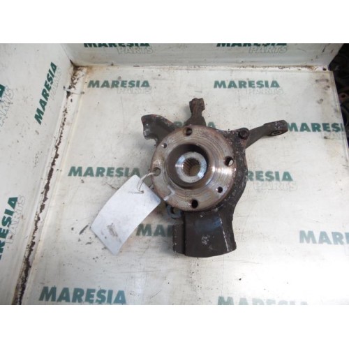 Fiat - Cinquecento - Knuckle, front left
