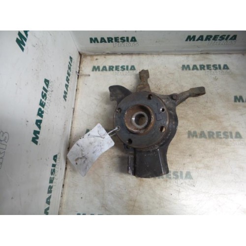 Fiat - Cinquecento - Knuckle, front left