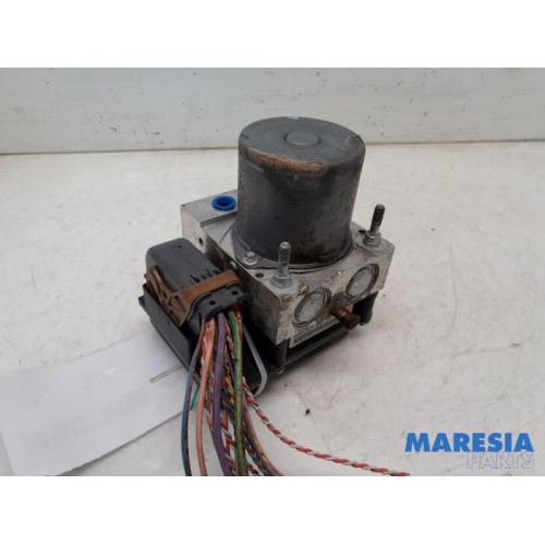 Citroen - C4 Grand Picasso - ABS pump