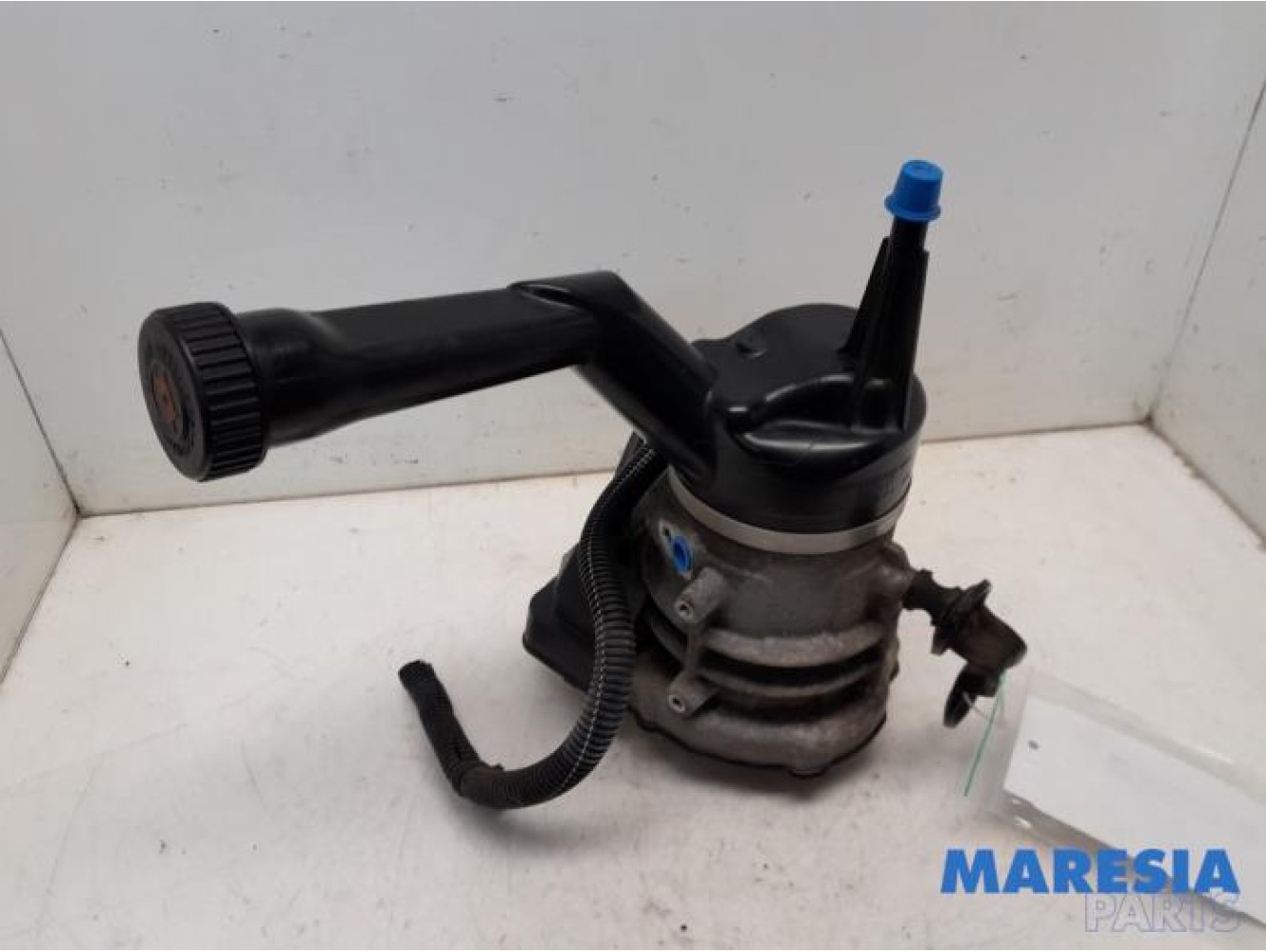 Citroen - C4 Grand Picasso - Power steering pump