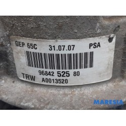 Citroen - C4 Grand Picasso - Power steering pump