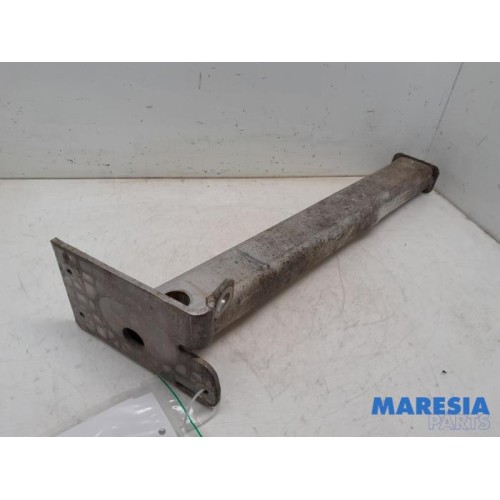 Citroen - C4 Grand Picasso - Front part support