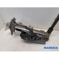 Citroen - C4 Grand Picasso - Steering column housing