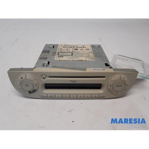 Fiat - 500 - Radio CD player