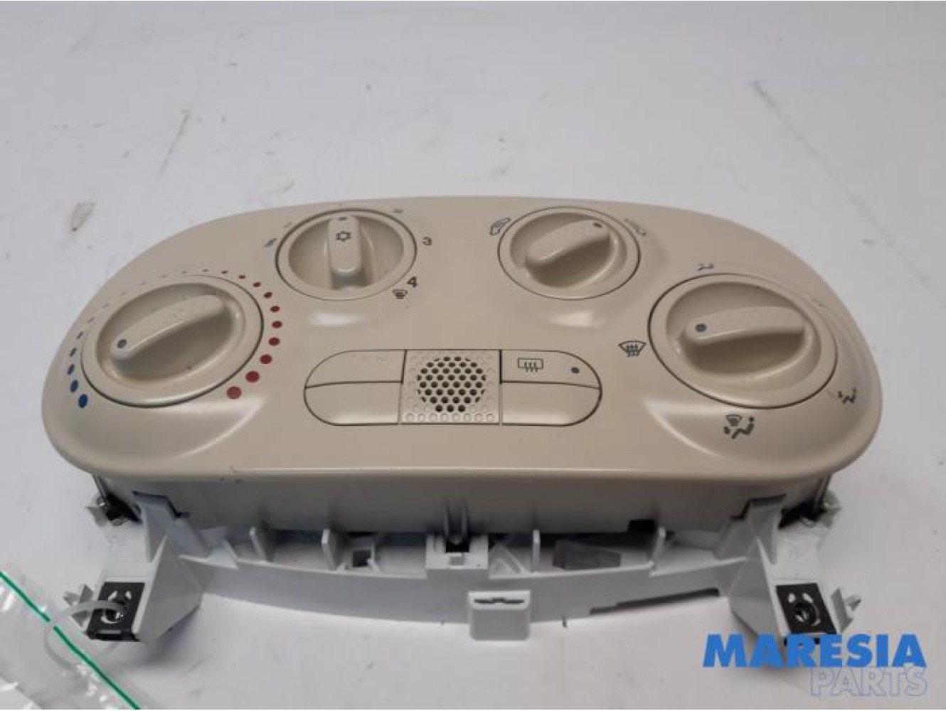 Fiat - 500 - Heater control panel