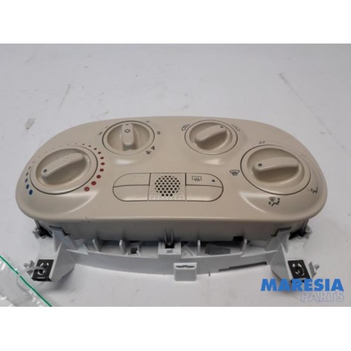 Fiat - 500 - Heater control panel