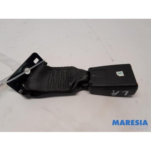 Fiat - 500 - Rear seatbelt buckle, left