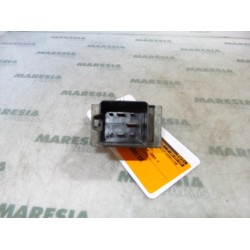 Renault - Clio - Glow plug relay