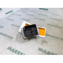 Renault - Clio - Glow plug relay