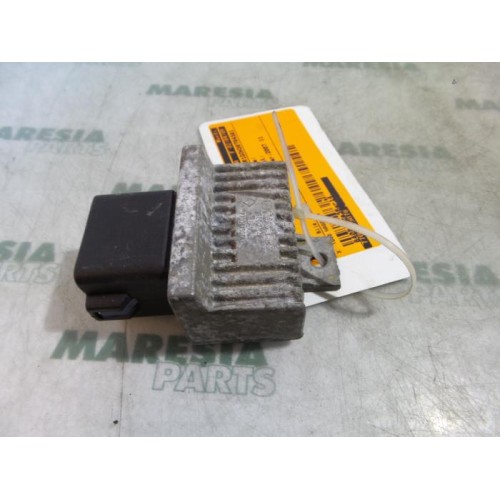 Renault - Clio - Glow plug relay