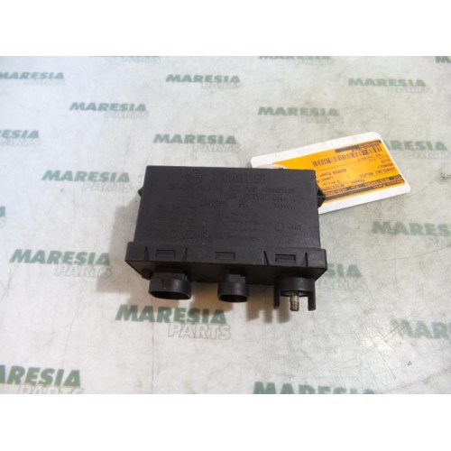 Renault - Clio - Glow plug relay