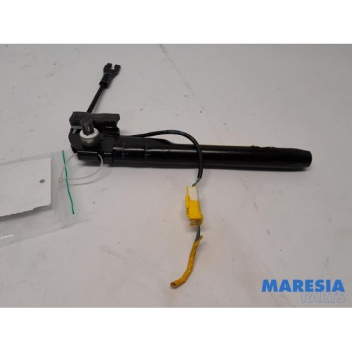 Fiat - 500 - Tendeur de ceinture droit