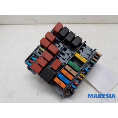 Fiat - 500 - Fuse box