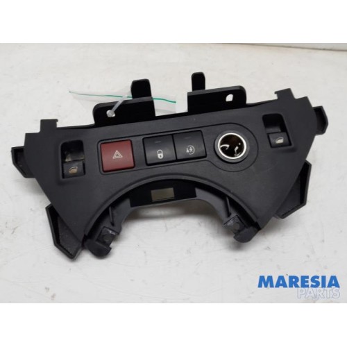 Peugeot - Partner - Switch (miscellaneous)