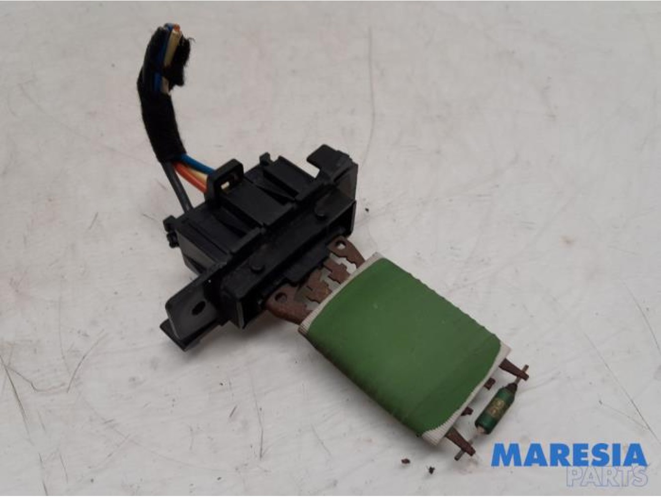 Peugeot - Partner - Heater resistor