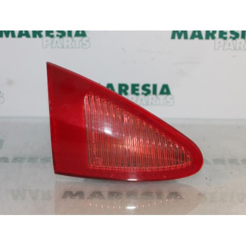 Alfa Romeo - 147 - Achterlicht links