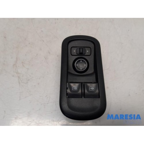 Renault - Master - Multi-functional window switch