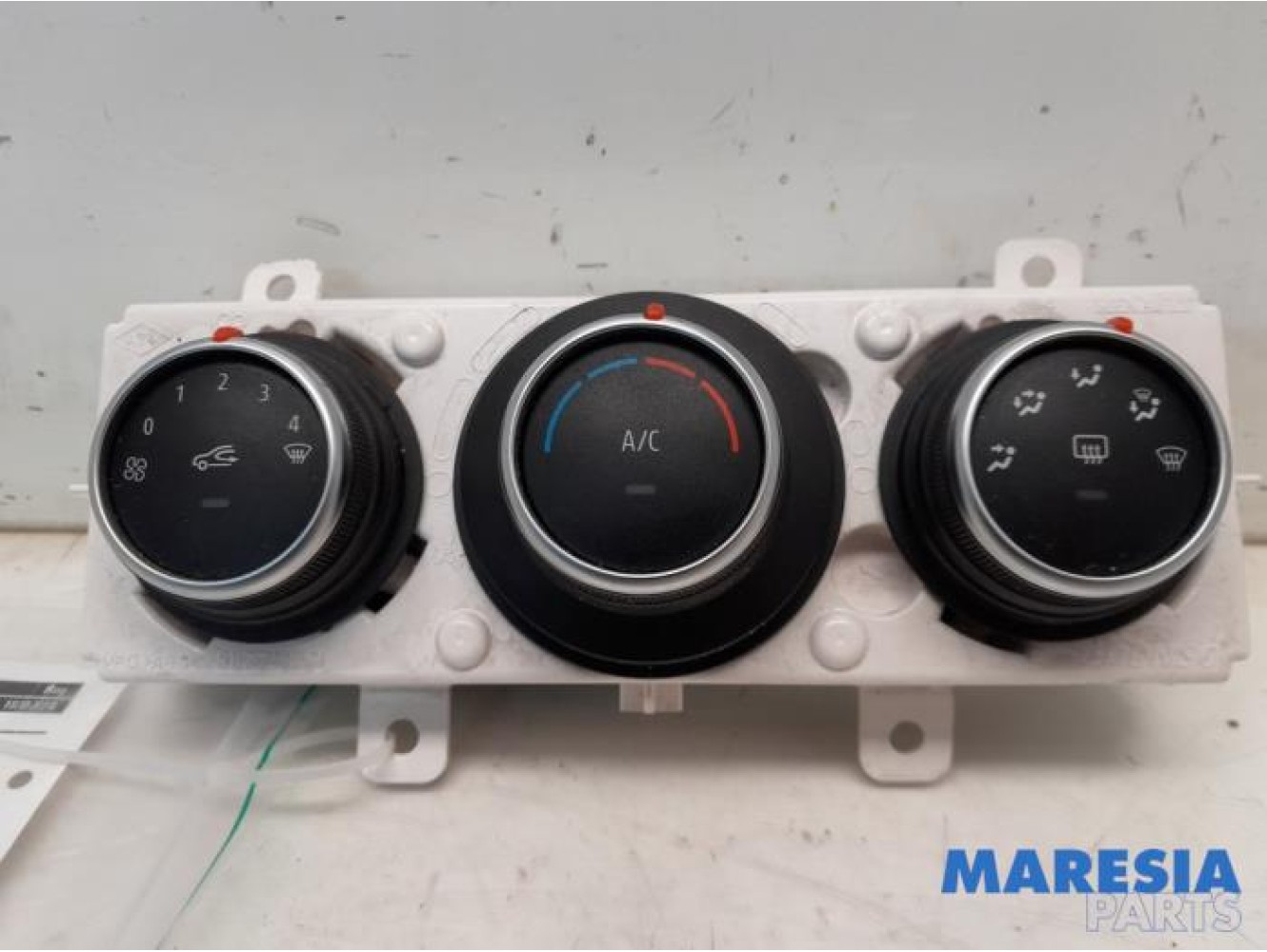 Renault - Master - Heater control panel