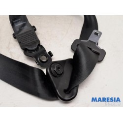Renault - Master - Front seatbelt, right