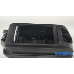 Peugeot - Partner - Mittelkonsole