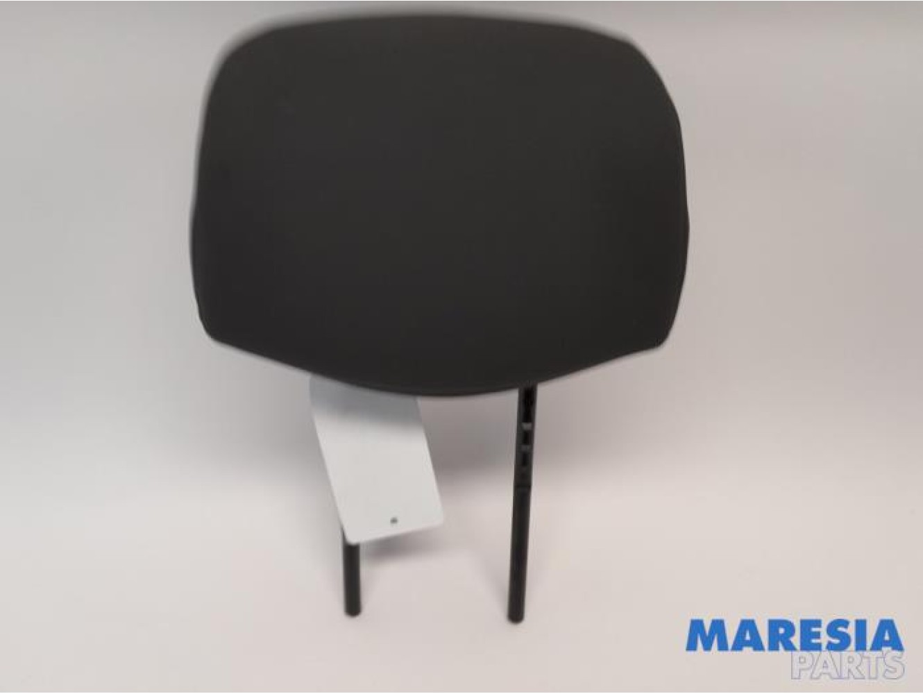 Renault - Master - Headrest