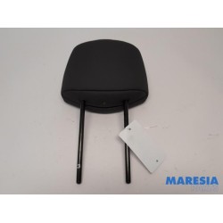 Renault - Master - Headrest