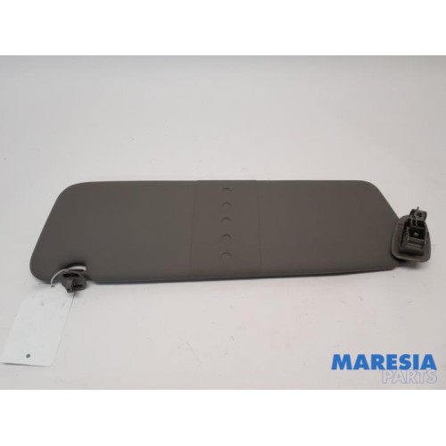 Renault - Master - Sun visor