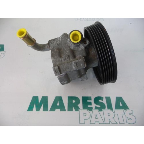 Renault - Laguna - Power steering pump