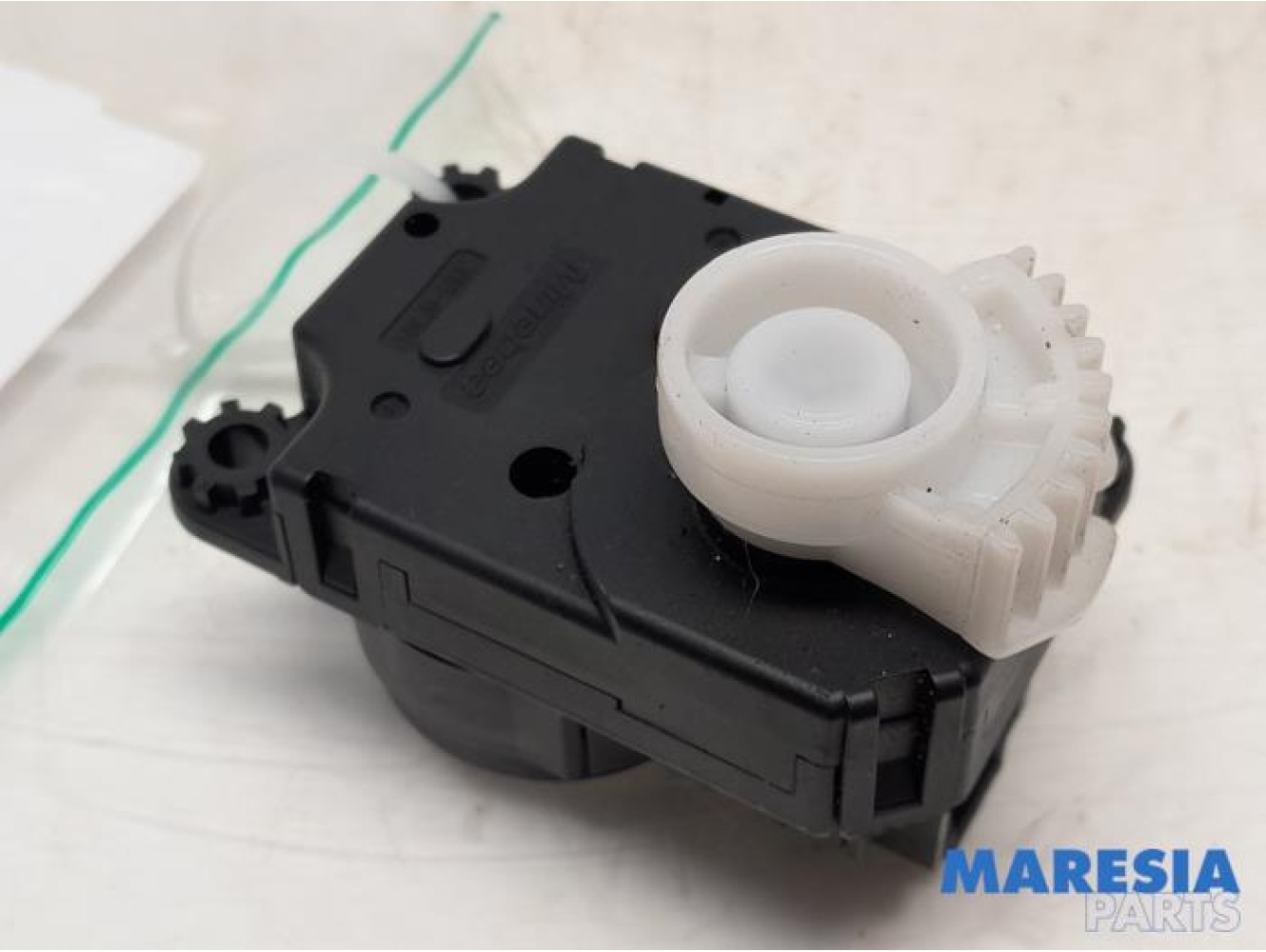 Renault - Master - Heater valve motor