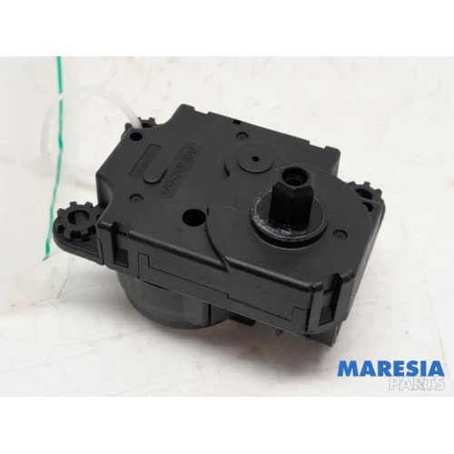 Renault - Master - Kachelklep Motor