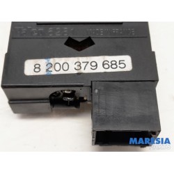 Renault - Master - AIH headlight switch