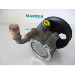 Renault - Laguna - Power steering pump