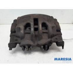 Renault - Master - Front brake calliper, right