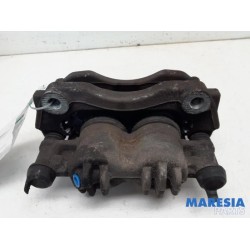 Renault - Master - Front brake calliper, right