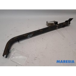 Renault - Kangoo - Sliding door rail, right