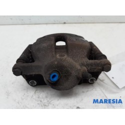 Renault - Kangoo - Front brake calliper, right