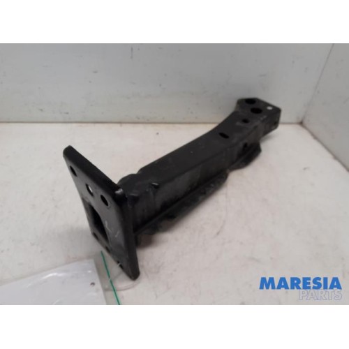 Fiat - 500 - Front part support