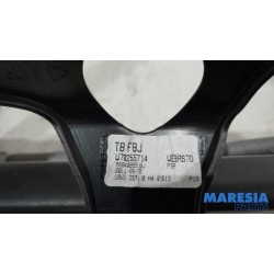 Peugeot - 3008 - Sliding headliner mechanism