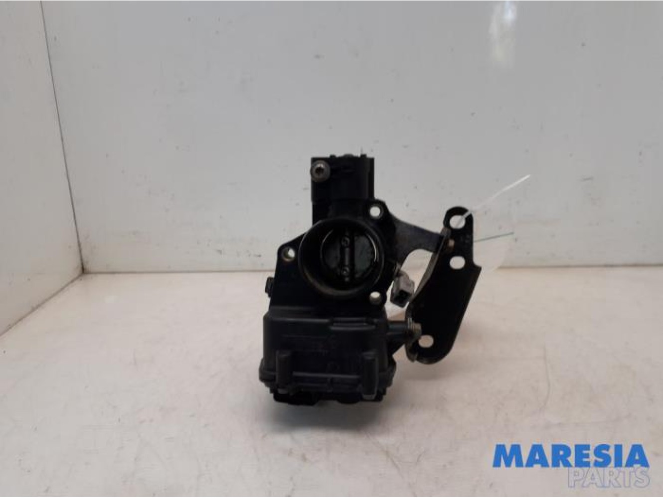 Renault - Twingo - Throttle body