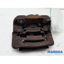 Renault - Twingo - Front brake calliper, right