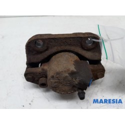 Renault - Twingo - Front brake calliper, left