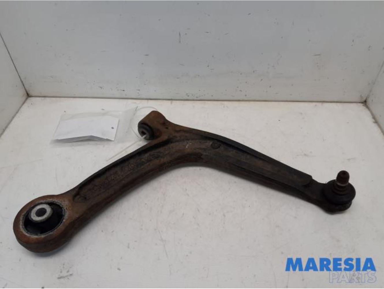 Fiat - 500 - Front lower wishbone, right